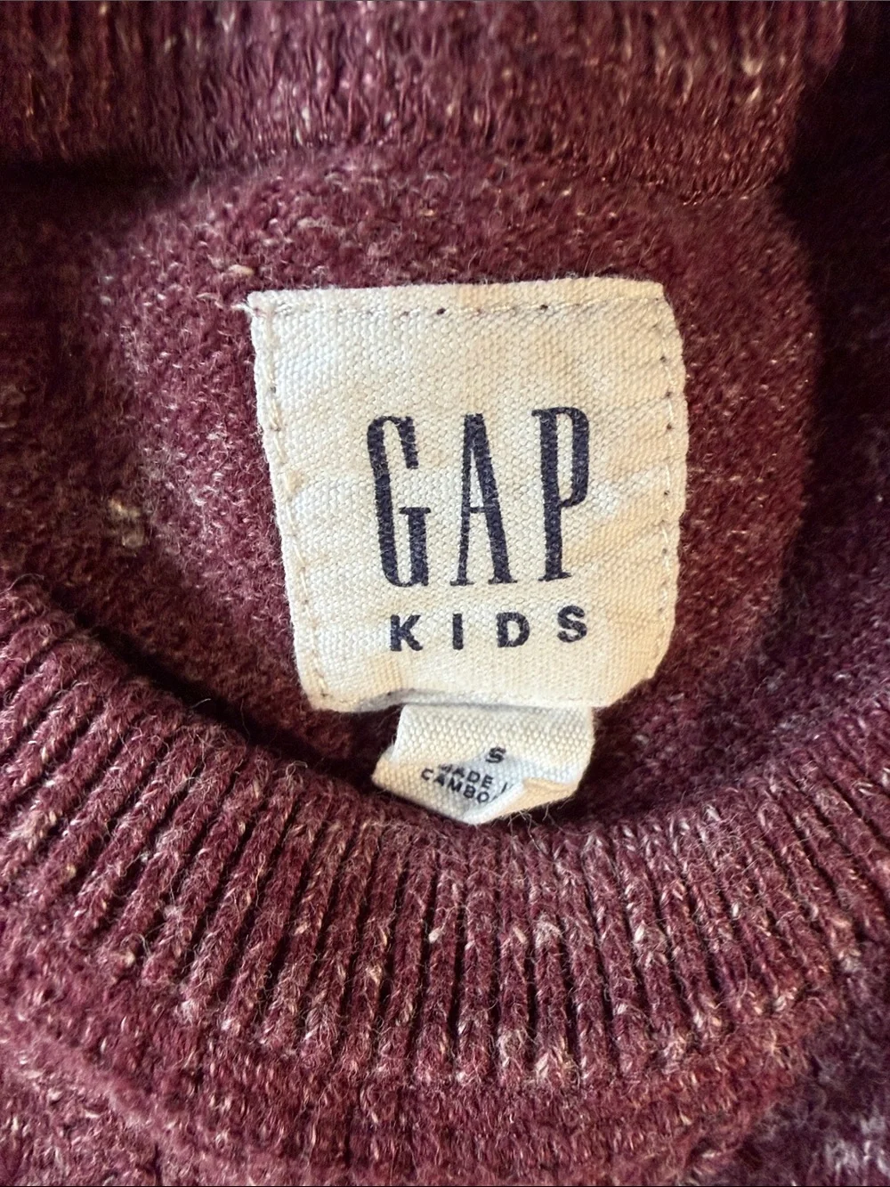 GAP Boys 6 7 S Crewneck Sweater in Burgundy Heather cotton blend soft fall EUC